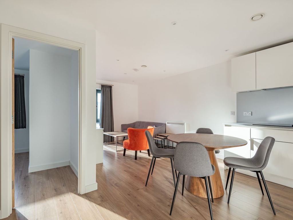 1 bed flat to rent in Apartment 509, The Lansdowne, 25 Hagley Road