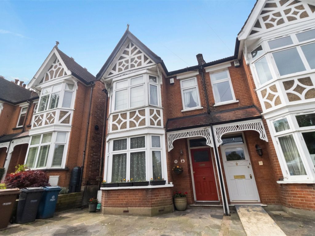 5 bed semidetached house for sale in Whitehall Road, HarrowOnThe