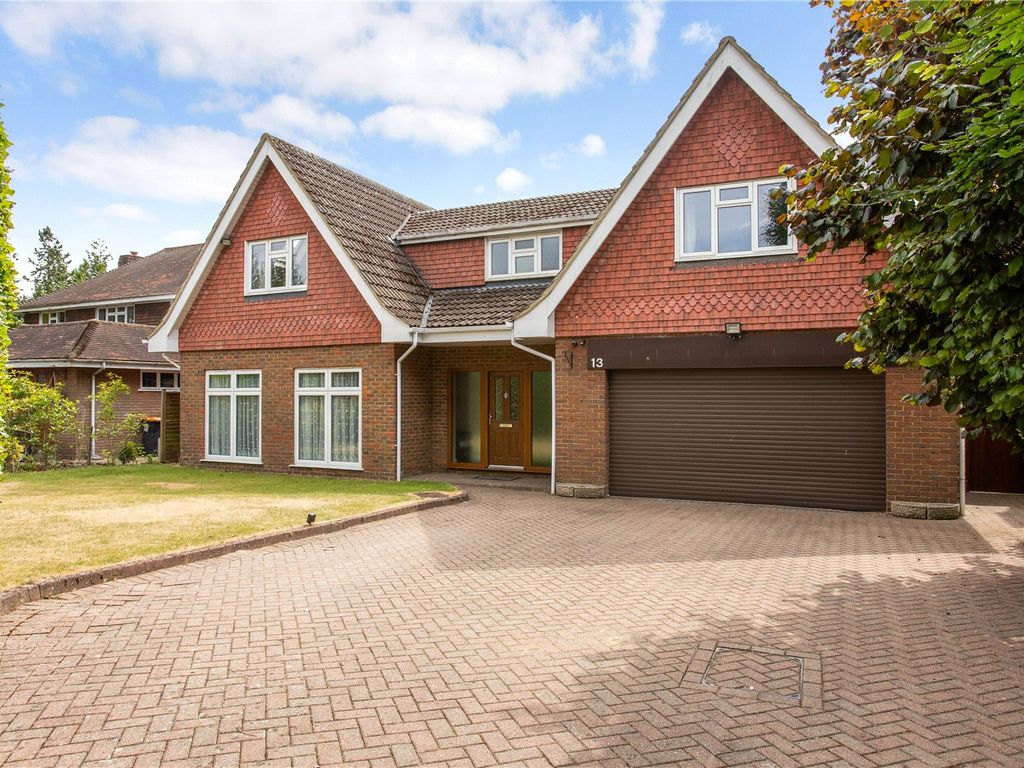 5 bed detached house for sale in The Avenue, Dunstable, Bedfordshire LU6 Zoopla