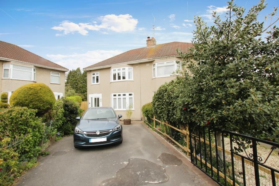 3 bed detached house to rent in Riviera Crescent, Staple Hill, Bristol