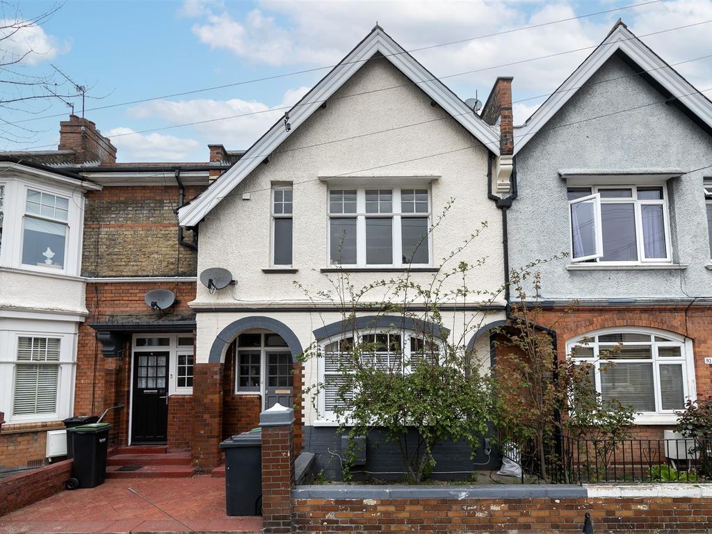3 bed terraced house for sale in Russell Avenue, London N22 Zoopla