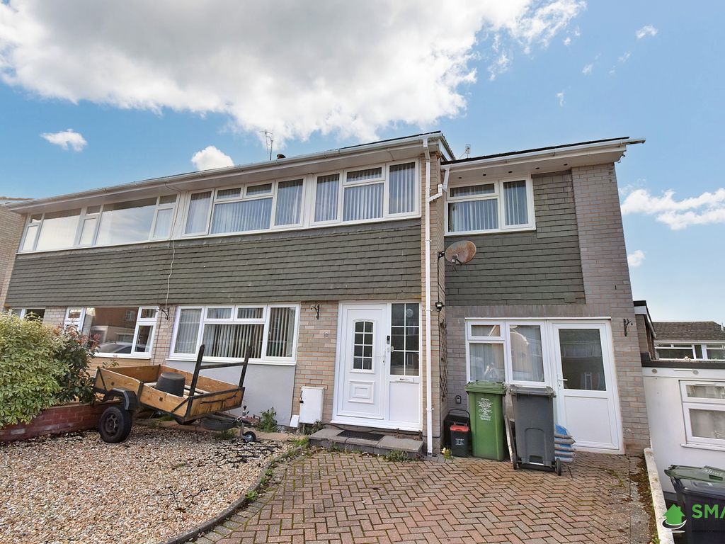 4 bed semidetached house for sale in Carlton Road, Exeter EX2, £