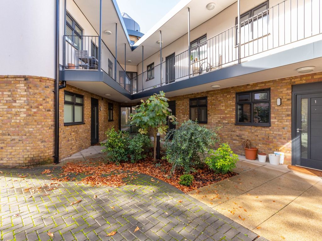 1 bed for sale in 32 Ewart Grove, London N22 Zoopla