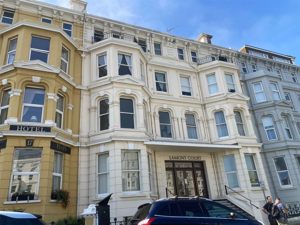 2 bed flat to rent in Wilmington Square, Eastbourne BN21 Zoopla