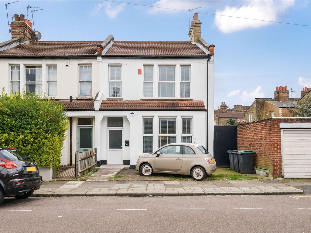 3 bed end terrace house for sale in Brampton Road, London N15, £750,000 Zoopla