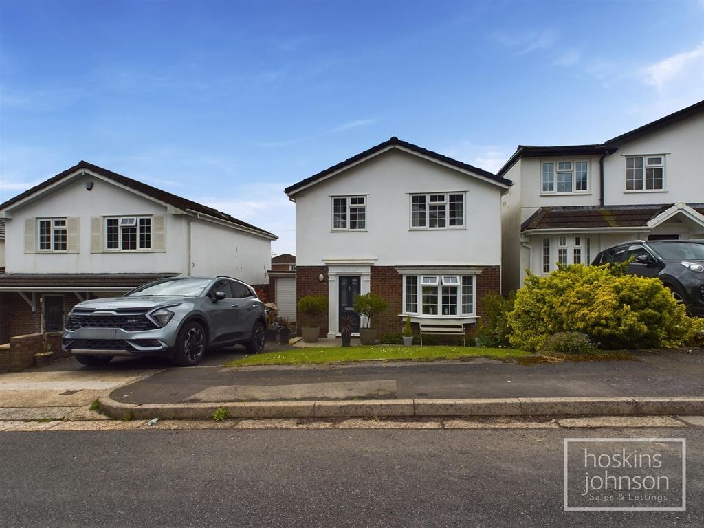 4 bed detached house for sale in Graigwen Parc, Graigwen, Pontypridd