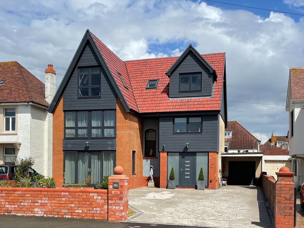 5 bed detached house for sale in Lougher Gardens, Porthcawl CF36 Zoopla