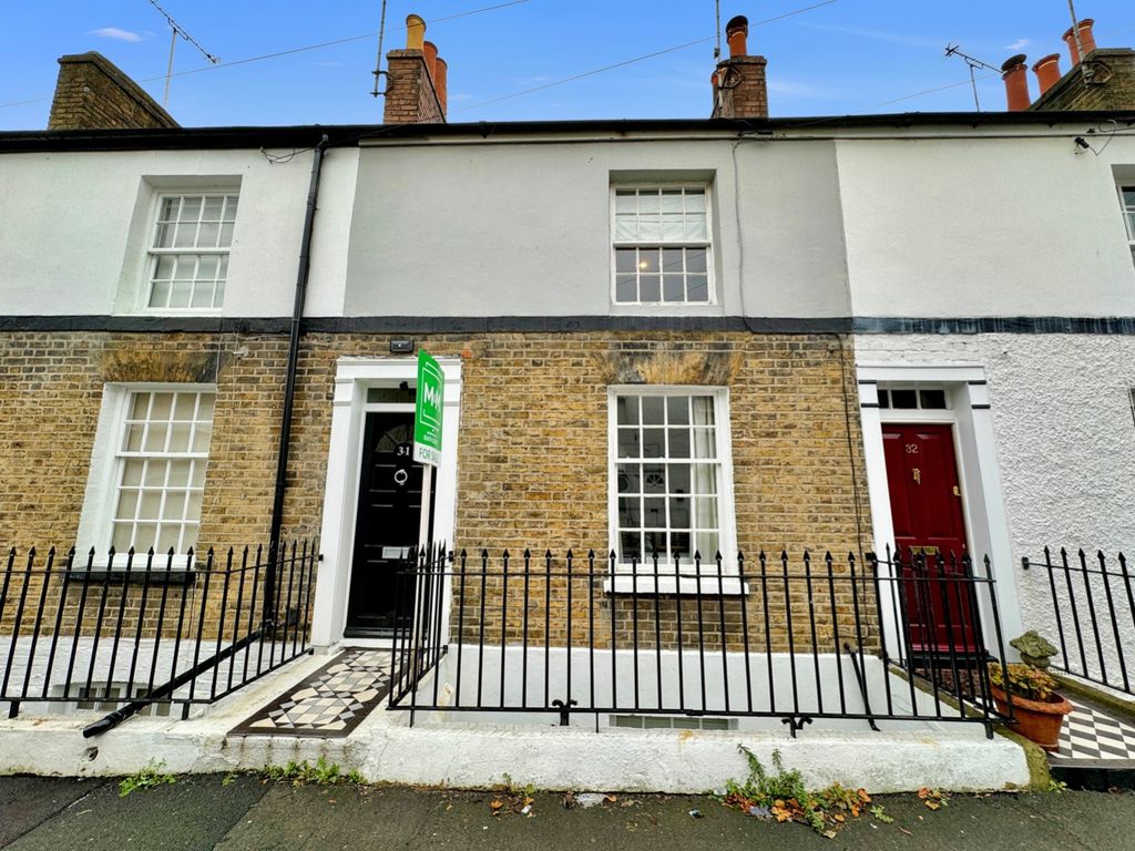 3 bed terraced house for sale in East Terrace, Gravesend, Kent DA12, £