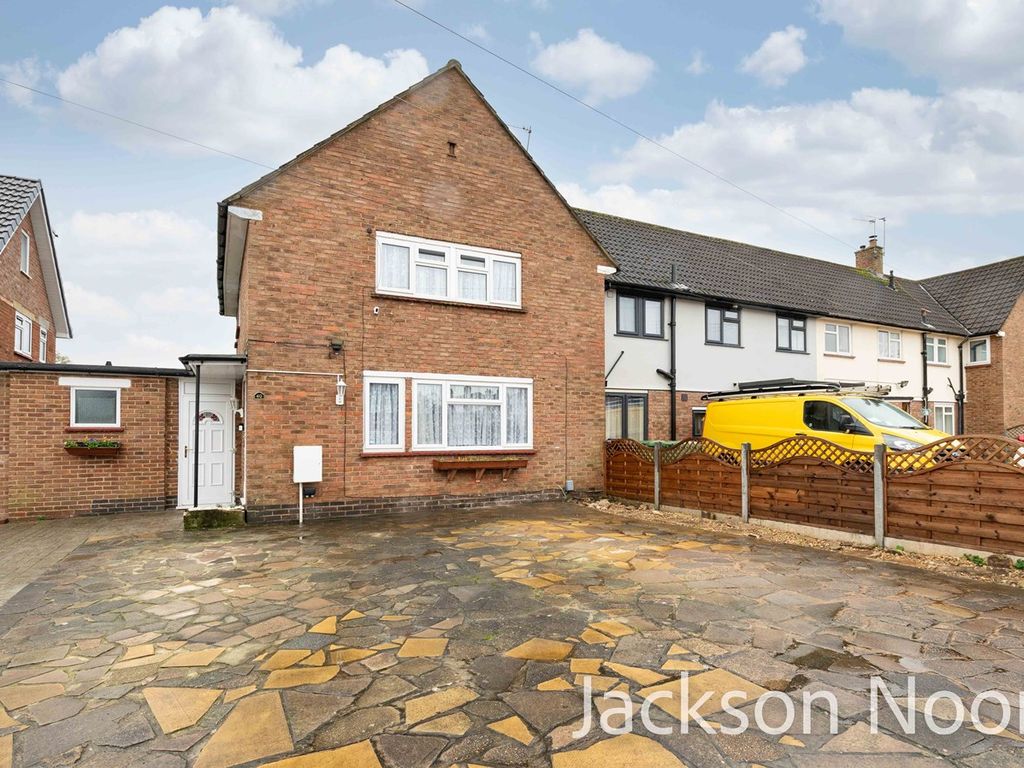 3 bed end terrace house for sale in Holman Road, West Ewell KT19, £