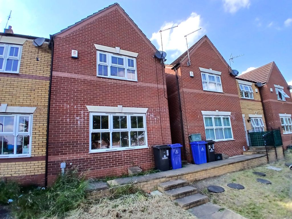 1 bed semidetached house for sale in Stonegate Mews, Balby, Doncaster