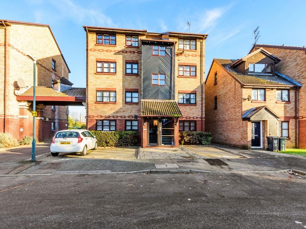 1 bed flat to rent in Kenwyn Road, Dartford DA1, £1,000 pcm Zoopla
