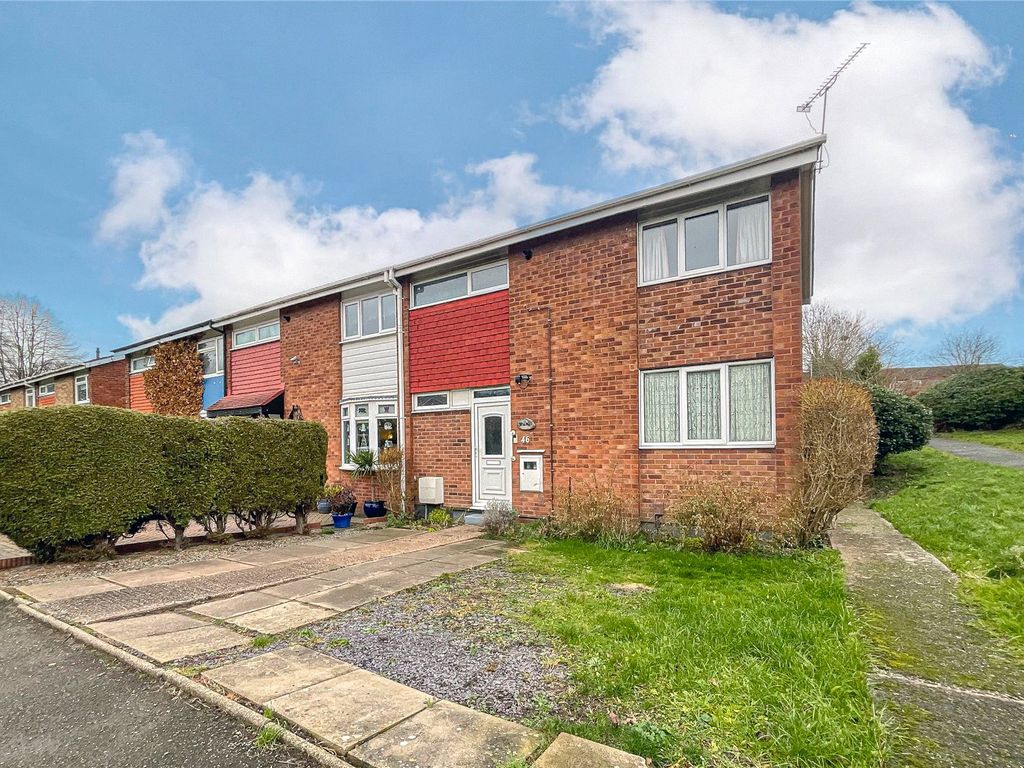 3 bed end terrace house for sale in Elizabeth Drive, Tamworth