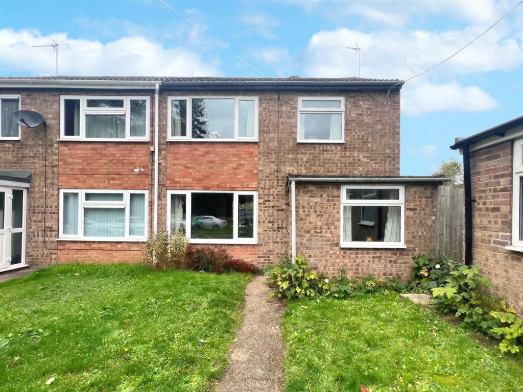 3 bed semidetached house to rent in Eastfield, North Cave, Brough HU15