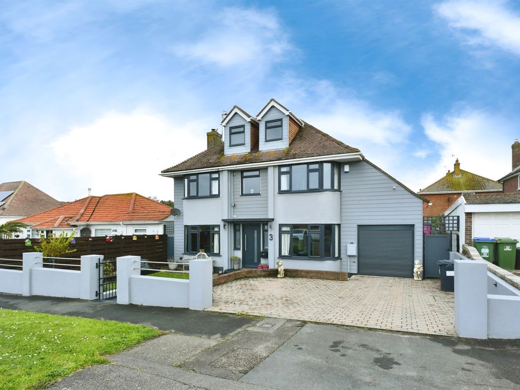 5 bed detached house for sale in Cliff Gardens, Cliffs