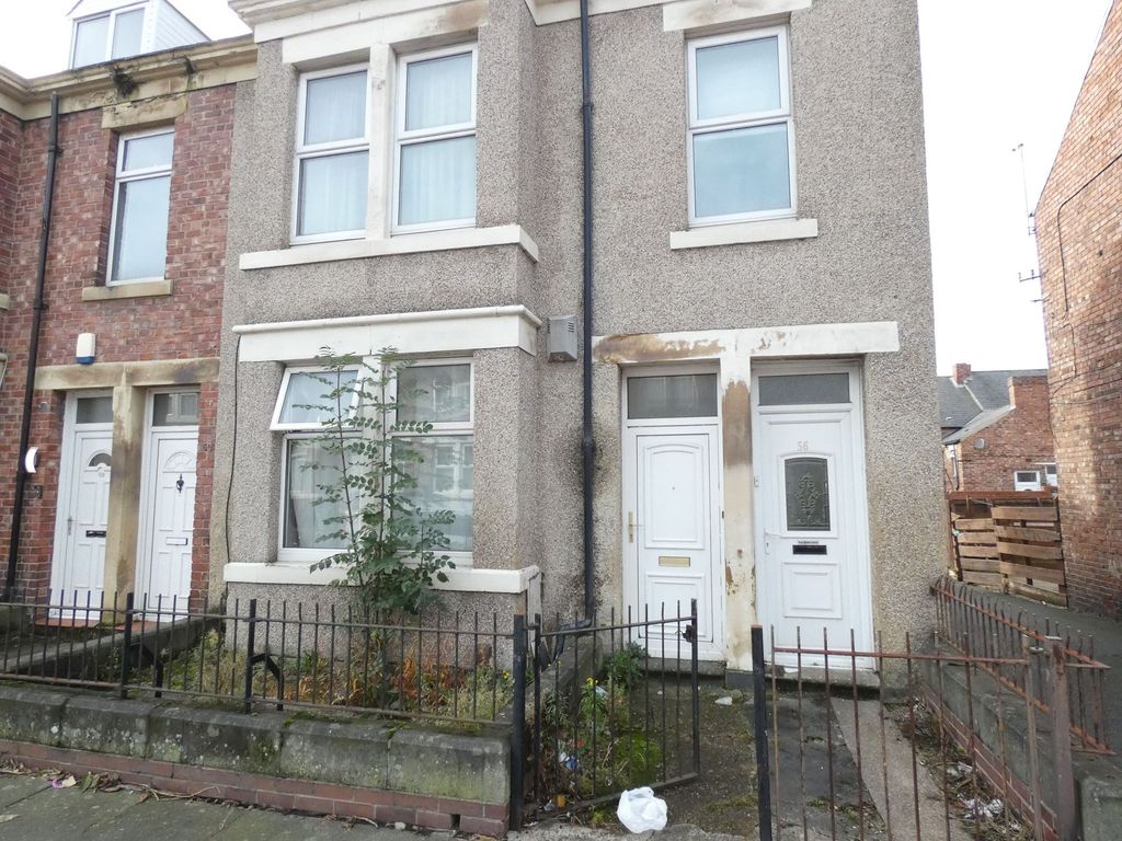 2 bed flat for sale in Eastbourne Avenue, Gateshead NE8 Zoopla