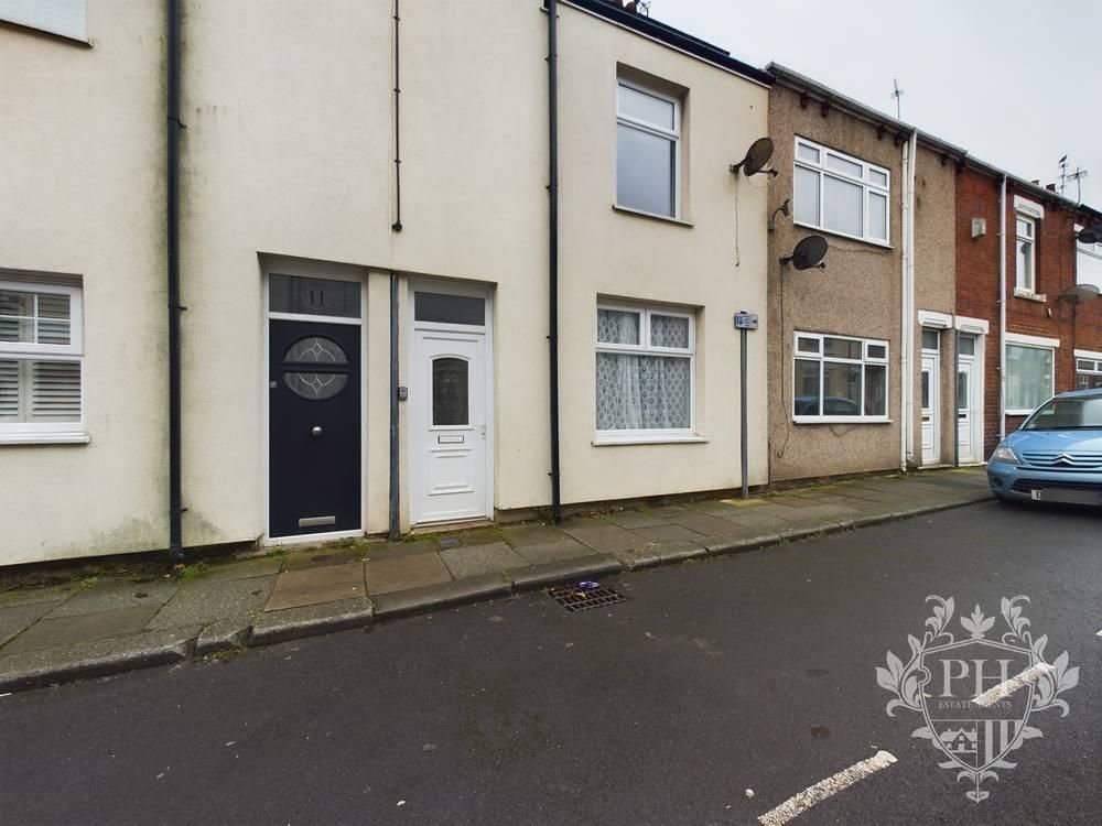2 bed terraced house to rent in Gladstone Street, Eston, Middlesbrough