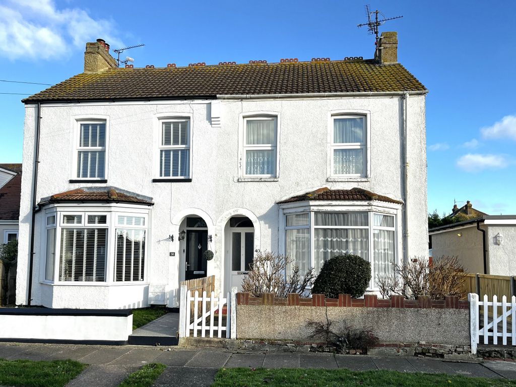 3 bed semidetached house for sale in Glen Avenue, Herne Bay CT6, £