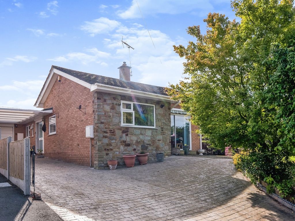 3 bed bungalow for sale in ., Bodenham, Hereford HR1, £350,000 Zoopla