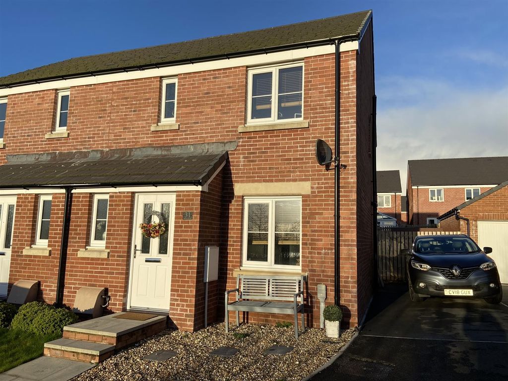 3 bed property for sale in Heol Y Plas, Carway, Kidwelly SA17 Zoopla