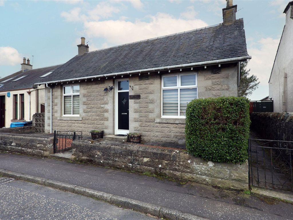 4 bed detached house for sale in Burnbank Terrace, Thornton, Kirkcaldy