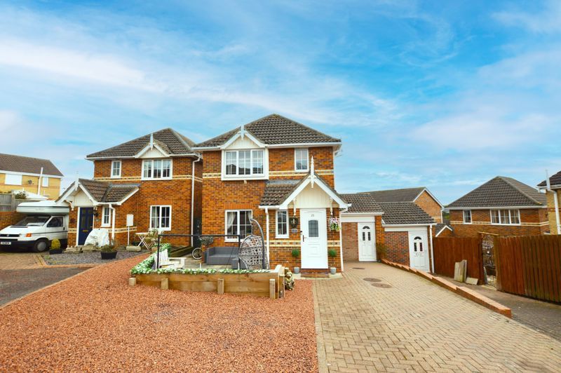 3 bed detached house for sale in Fairfields, Alnwick NE66 Zoopla