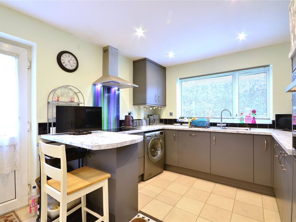 4 bed detached house for sale in Worth, Crawley, West Sussex RH10 Zoopla