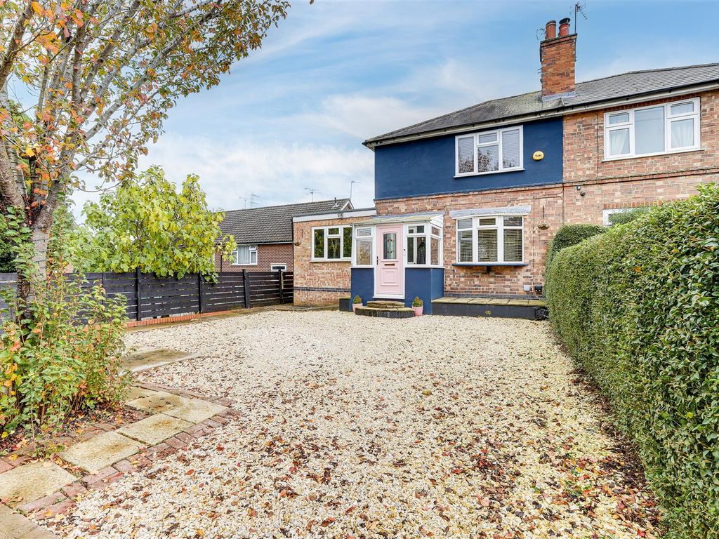 3 bed semidetached house for sale in Cross Street, Carlton