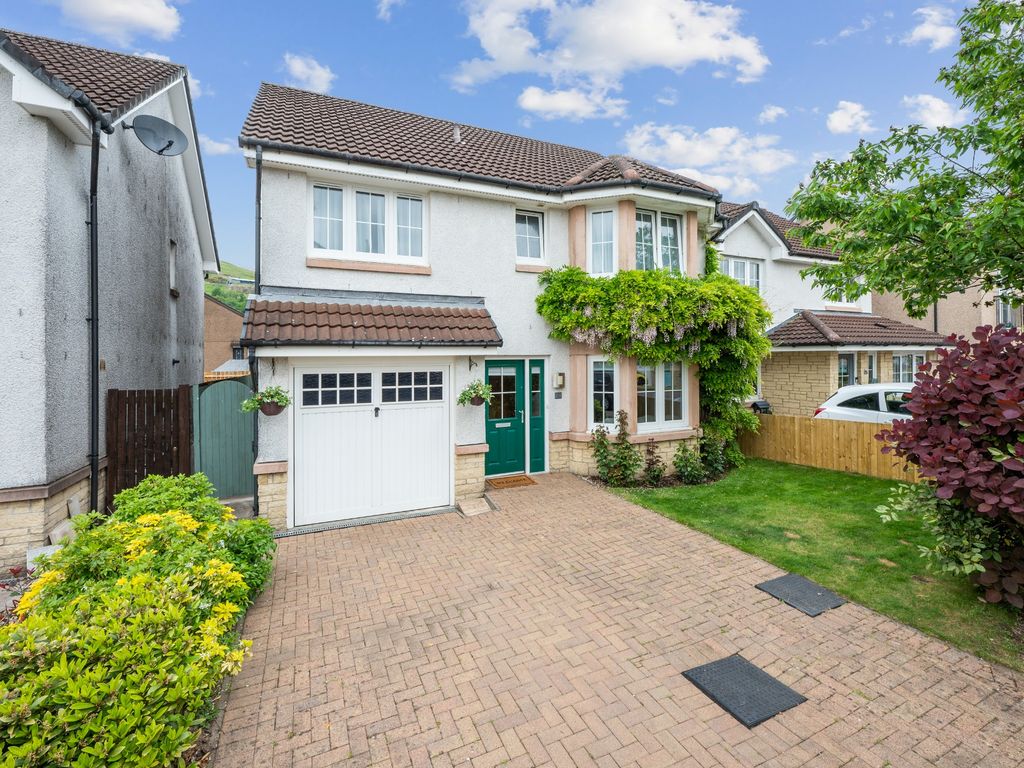 3 bed detached house for sale in Pine Crescent, Menstrie, Stirling FK11