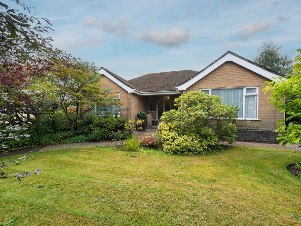 2 bed bungalow for sale in Comberbach, Northwich CW9, £450,000 Zoopla