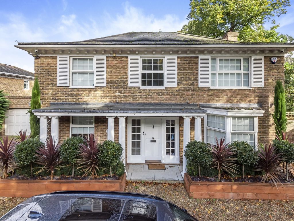 4 bed detached house for sale in Ashfield Lane, Chislehurst BR7 Zoopla