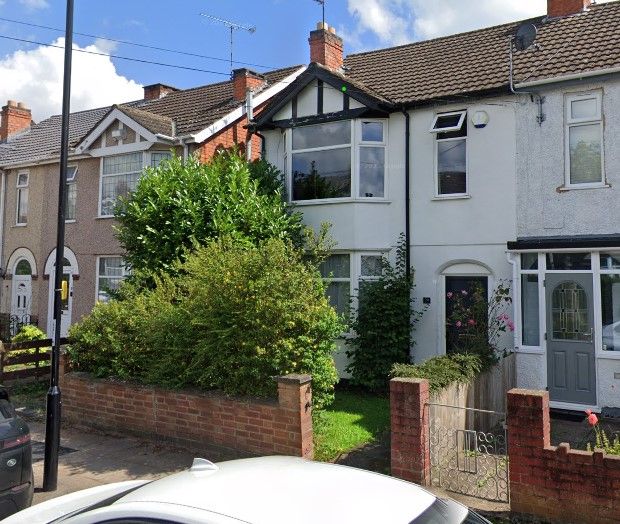 3 bed terraced house to rent in Siddeley Avenue, Coventry CV3, £1,250