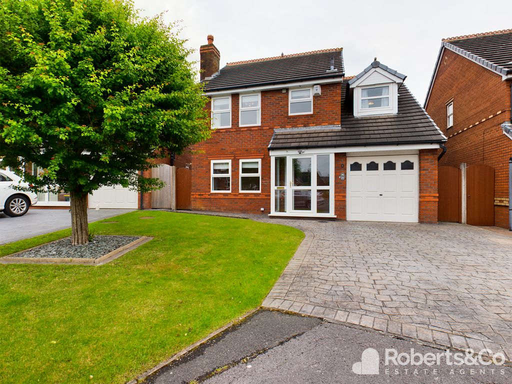4 bed detached house for sale in Hambleton Close, Longton, Preston PR4