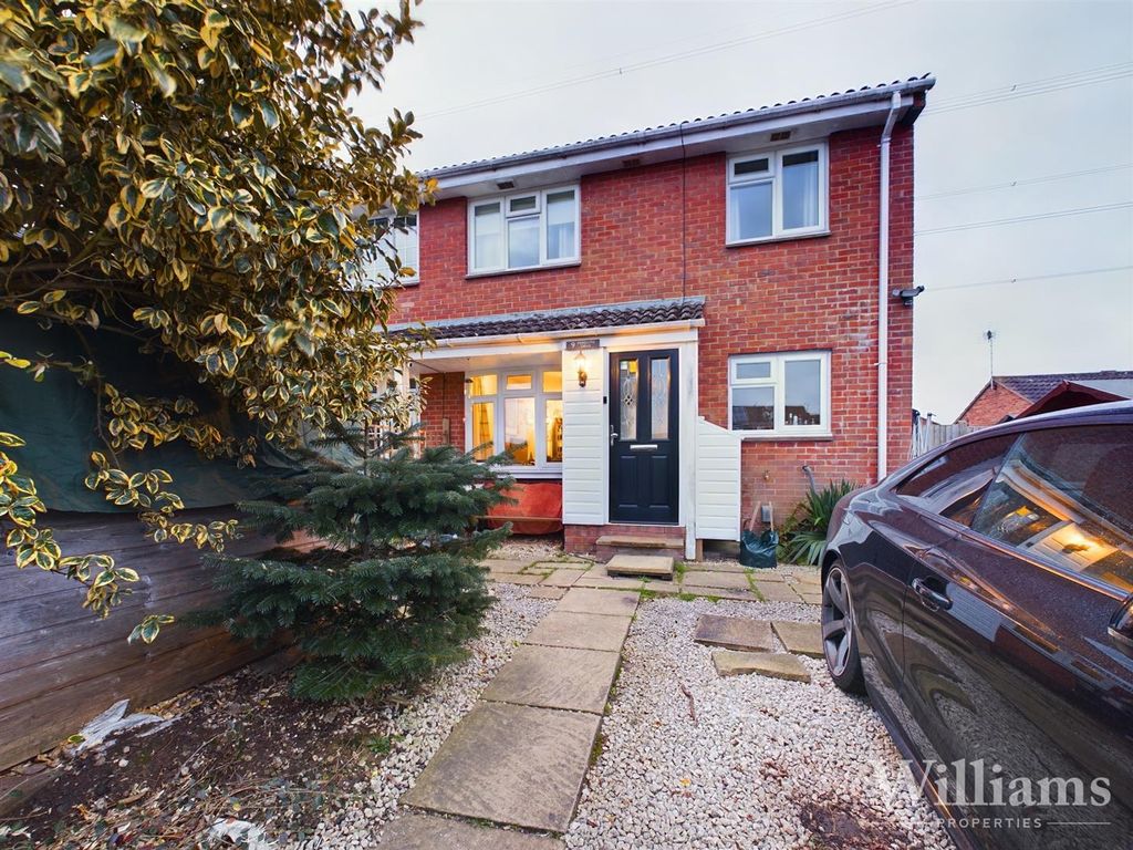 2 bed end terrace house for sale in Meredith Drive, Haydon Hill
