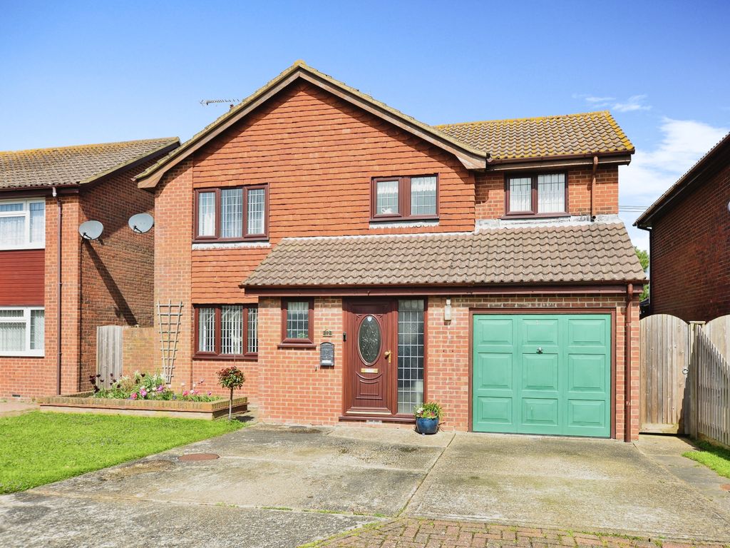 4 bed detached house for sale in Gloucester Mews, New Romney TN28 Zoopla