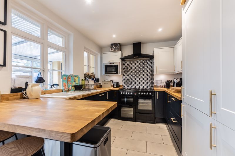 2 bed semidetached house for sale in Bailey Road, Cowley, Oxford OX4