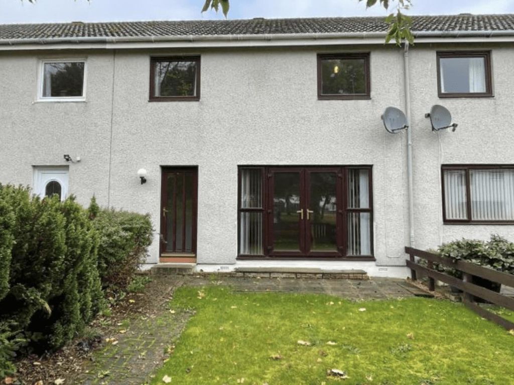 3 bed terraced house to rent in Cook Drive, Inverness IV2, £995 pcm
