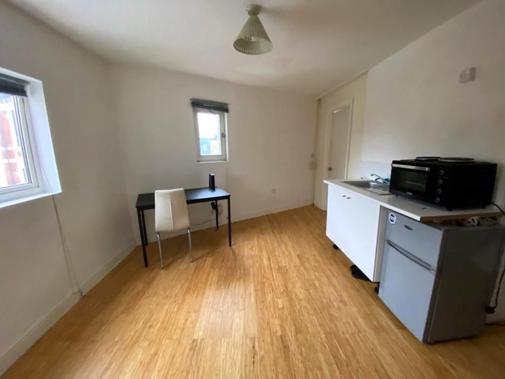 1 bed flat to rent in St Werburghs, Bristol BS2, £650 pcm Zoopla