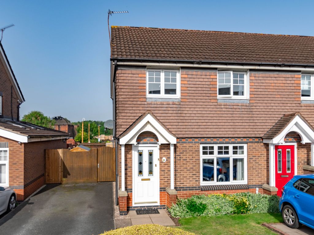 3 bed end terrace house for sale in Vicarage Street, Oldbury, West