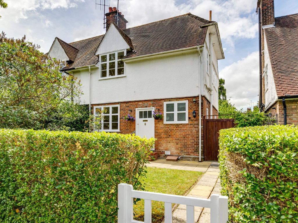 3 bed semidetached house for sale in Erskine Hill, London NW11 Zoopla