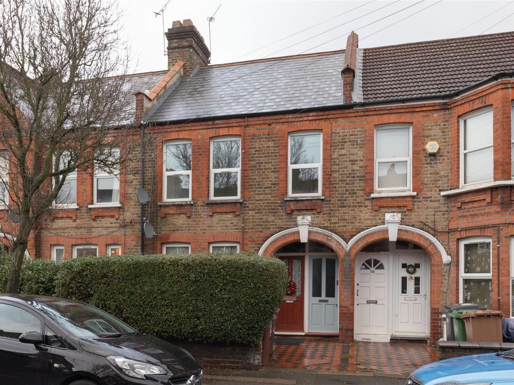 2 bed flat to rent in Hibbert Road, London E17, £1,695 pcm Zoopla