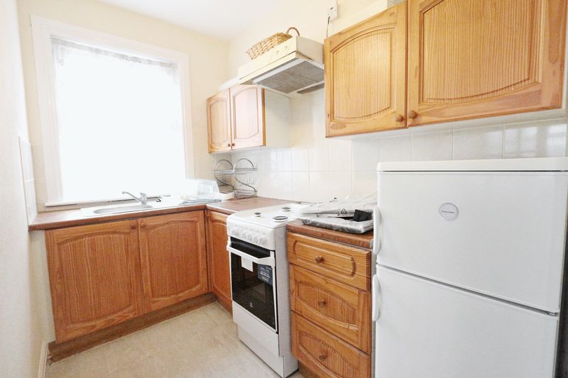 Studio to rent in Green Lanes, London N13 Zoopla