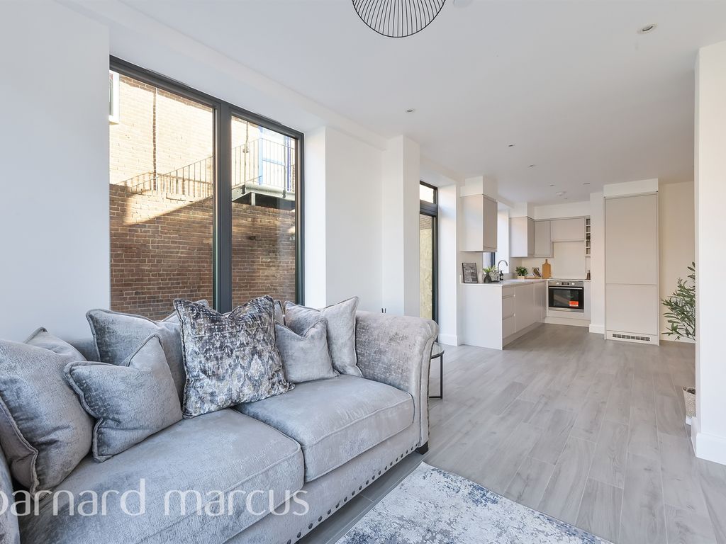 New home, 2 bed flat for sale in Sterling House, Bolters Lane, Banstead