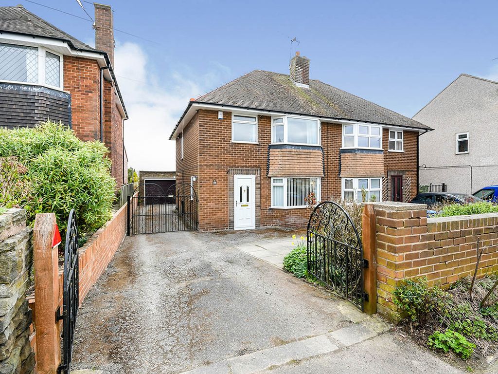 3 bed semidetached house for sale in Manor Road, Brimington Common