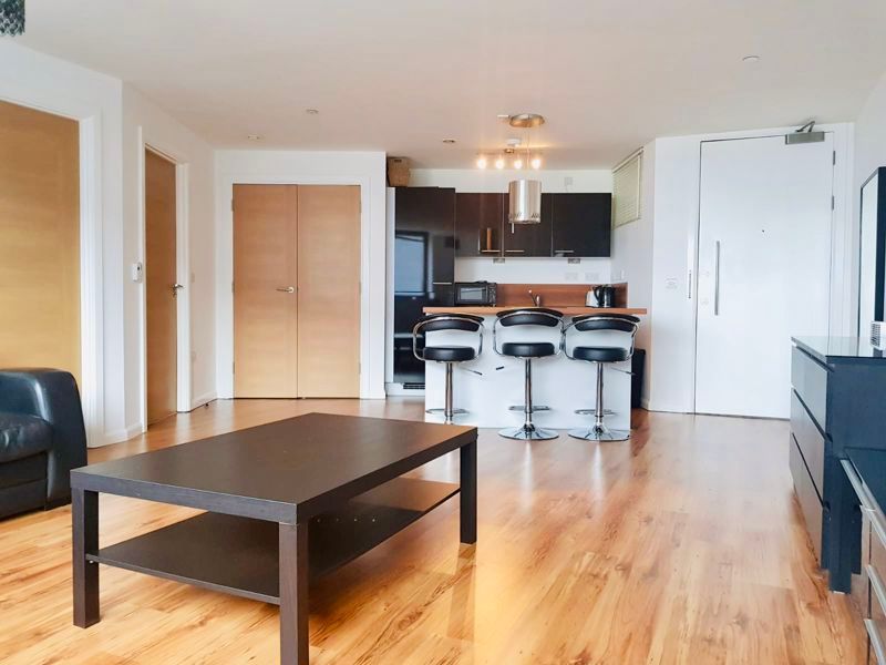 1 bed flat to rent in Mann Island, Liverpool L3 Zoopla