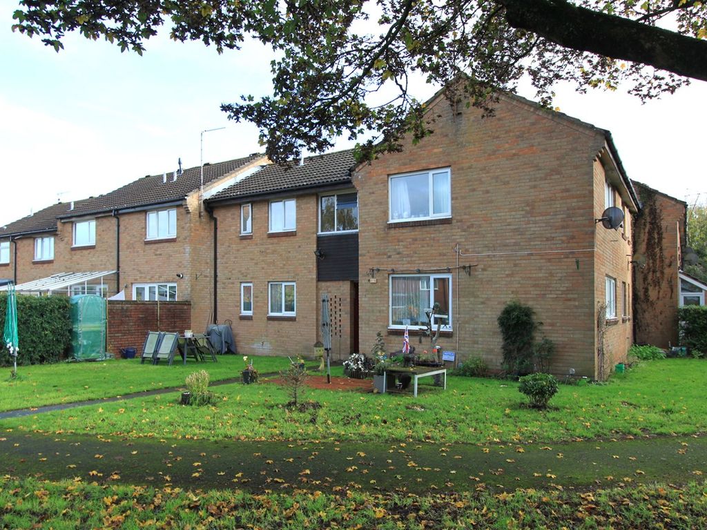Studio for sale in Osprey Park, Thornbury, South Gloucestershire BS35