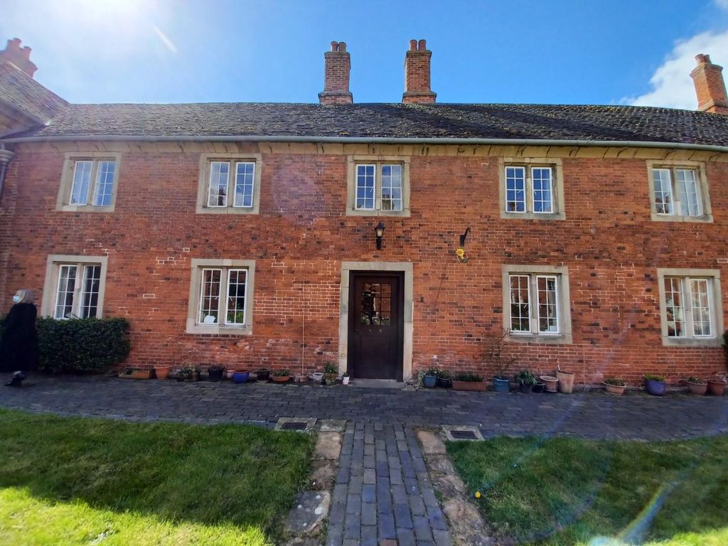 1 bed property to rent in Fen End Road West, Knowle, Solihull B93 Zoopla