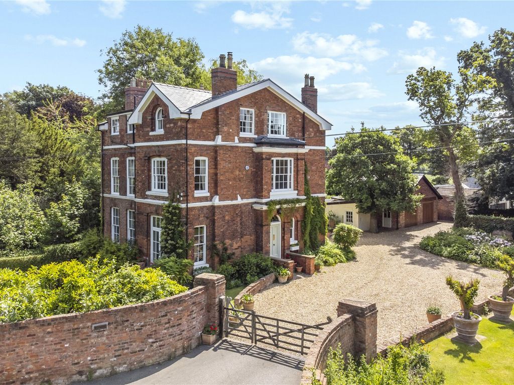 6 bed detached house for sale in Oakfield Road, Childer Thornton CH66