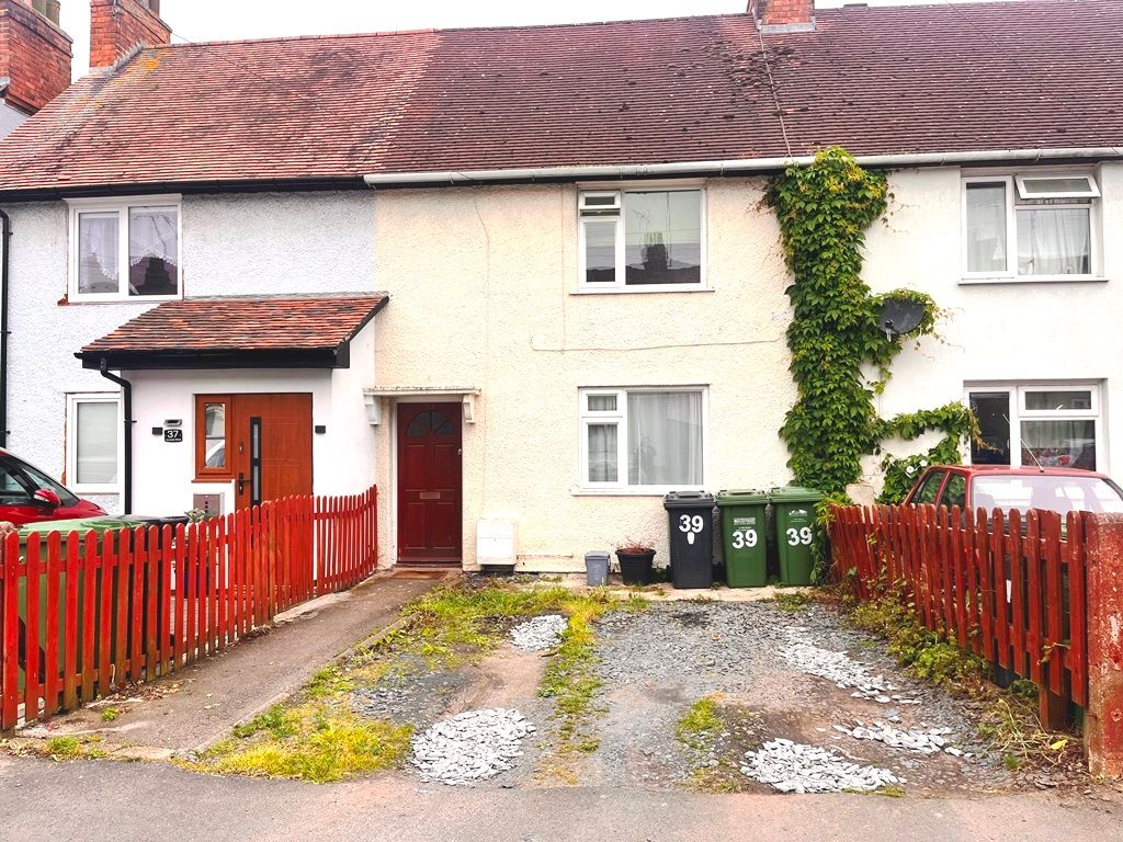 3 bed terraced house for sale in Coronation Street, Evesham WR11, £