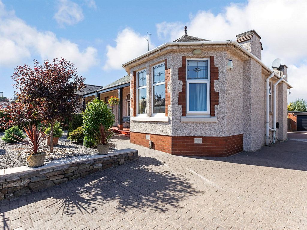 3 bed bungalow for sale in Wolfe Road, Falkirk, Stirlingshire FK1, £