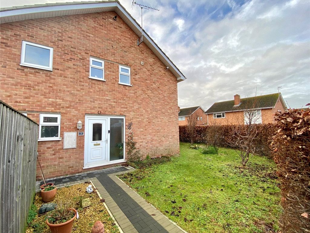 Billingham Close, Gloucester, Gloucestershire GL4  
